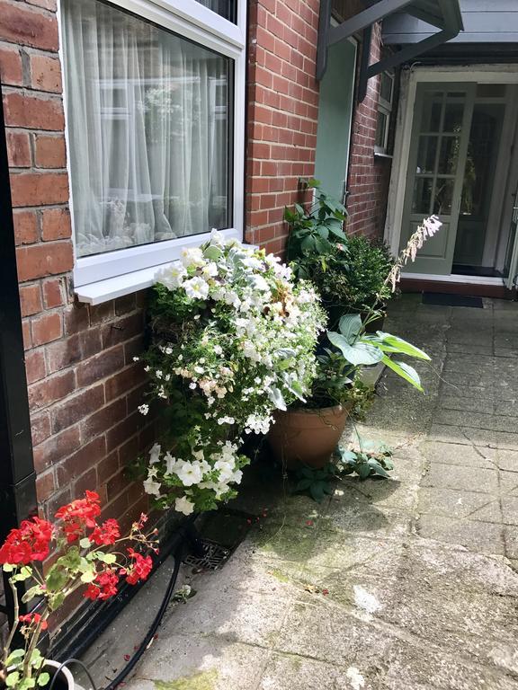Dairy Guest House York Exterior foto