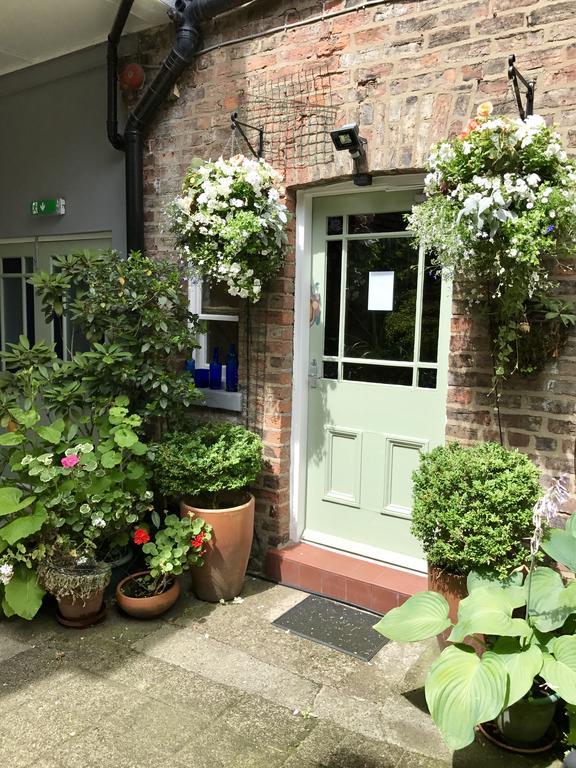Dairy Guest House York Exterior foto